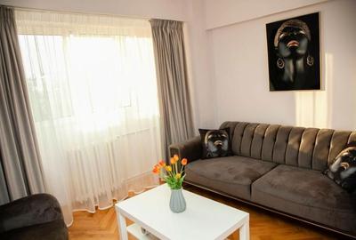 Spațiu comercial, de 100 mp, în Unirii - 7
