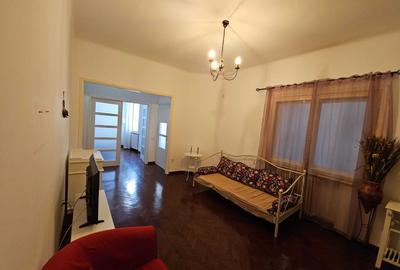 Apartament cu 2 camere semidecomandat, mobilat în Amzei - 1