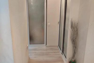 Apartament cu 3 camere decomandat în Gării