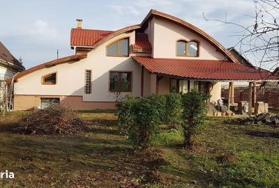 Casă cu 5 camere cu Teren 2305 Mp în Recea - 7