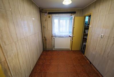 Apartament 3 camere etaj 2 Gara - 3