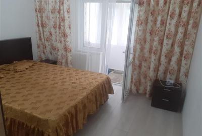 Apartament cu 3 camere decomandat în Independenței - 3