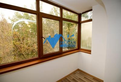 Vest, U-uri, 3 camere, decomandat, renovat - 9