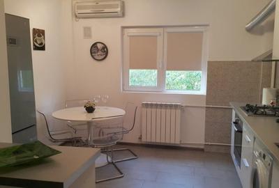 Apartament cu 2 camere decomandat în Tineretului - 2