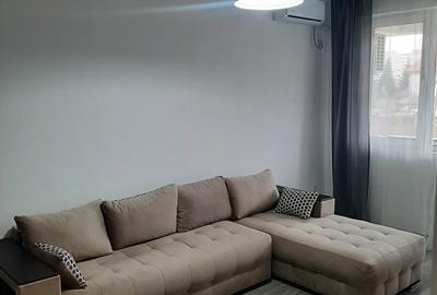 Apartament cu 2 camere decomandat, mobilat în Titan