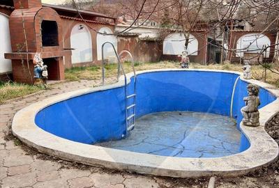 Casă cu 4 camere cu Teren 292 Mp în Central - 7