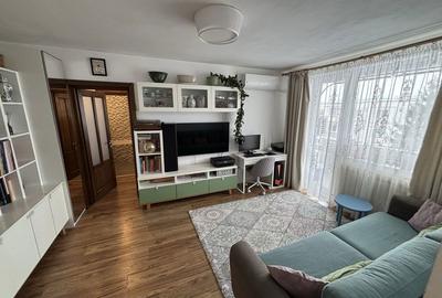 Apartament cu 3 camere semidecomandat în Grigorescu - 1