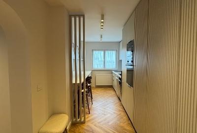Apartament 3 camere complet renovat, finisaje premium, lângă metrou, proprietar - 2