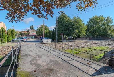 Spațiu comercial, de 200 mp, în Central - 9