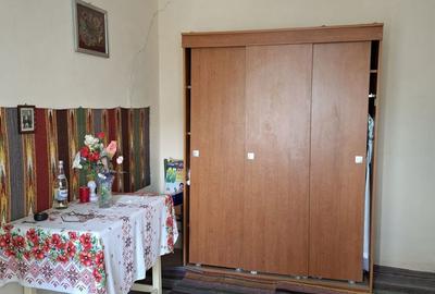 Casă cu 4 camere în Central - 4