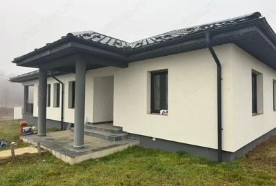 Casa individuala de vanzare 131 mpi Ansamblu reziden?ial - 2