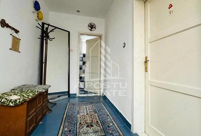 Apartament cu 2 camere decomandat, mobilat în Central - 1