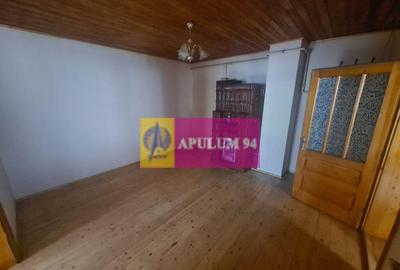 Casă cu 2 camere cu Teren 211 Mp în Poiana - 12