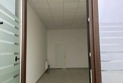 Spațiu comercial, de 50 mp, în Ultracentral - 3