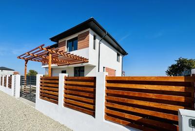 Casă individuală cu 4 camere cu Teren 327 Mp în Berceni - 2