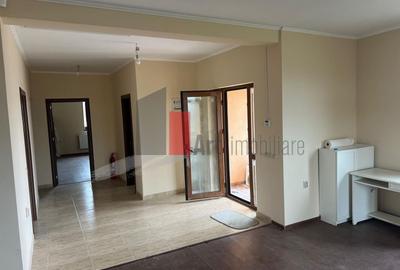 Casă individuală cu 3 camere cu Canalizare în Copăceni - 6