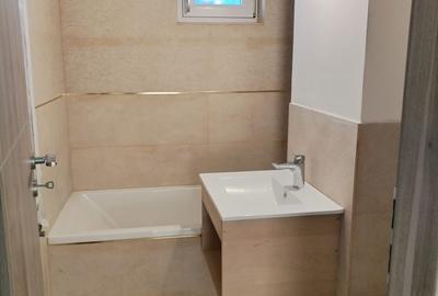 Apartament cu 2 camere decomandat în Vest