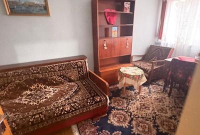 Apartament cu 3 camere semidecomandat în Lucăcești - 8