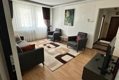 Apartament cu 3 camere semidecomandat în Central - 4