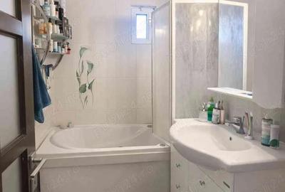 Apartament cu 3 camere semidecomandat în Nord - 7