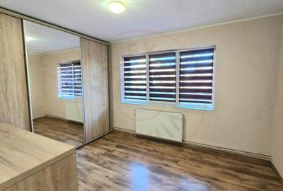 Apartament cu 3 camere decomandat, mobilat în Micro 16 - 8