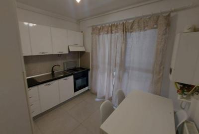 Garsonieră decomandată în Central - 1