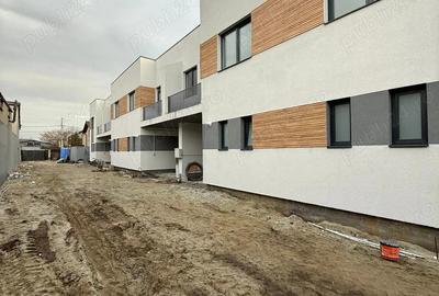 Case insiruite de vanzare Metrou Raul Doamnei - 3