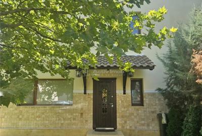 Casă cu 4 camere cu Teren 100 Mp în 1 Decembrie - 1