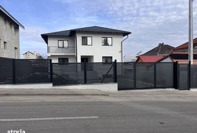 Casă cu 4 camere cu Teren 350 Mp în Fălticeni - 2