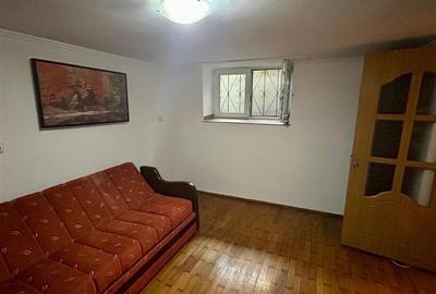 Apartament 2 camere, Toamnei, demisol, 47 mp, 66000 Euro.