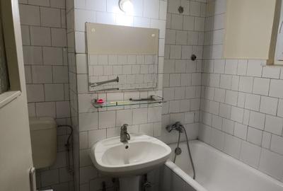 Apartament decomandat în Alexandru Obregia - 9