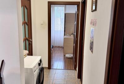 Apartament 3 camere - complet renovat - 4 minute pana la metrou! - 2