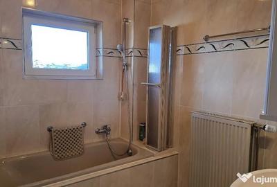 Casă cu 5 camere cu Teren 665 Mp în Progresul - 14