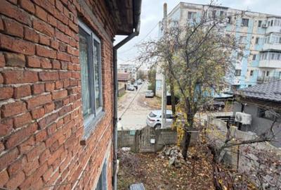 Casa/vila 70mp langa blocuri din caramida , 270mp teren, Fil - 13