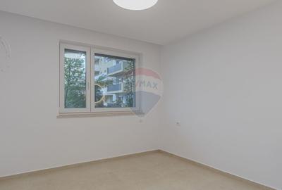 Clinica medicala-9 cabinete- URBAN PLAZA - bloc 15 parter! - 33