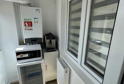 Apartament cu 3 camere decomandat în Exterior Vest - 8