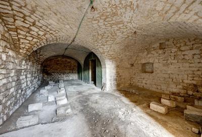 Casă individuală cu 7 camere cu Teren 1766 Mp în Ceptura - 1