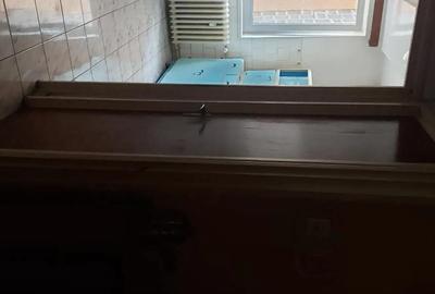 Apartament cu 3 camere decomandat în Central - 4