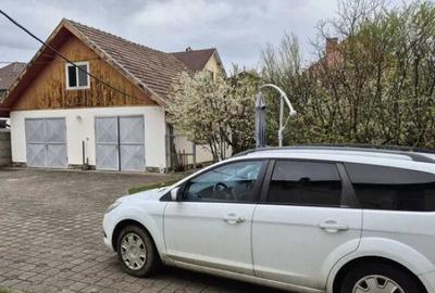 Casă cu 7 camere cu Teren 994 Mp în Calea Dumbrăvii