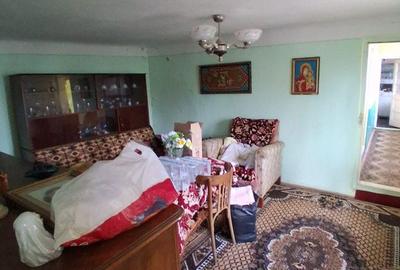 Casă cu 3 camere în Stănești - 5