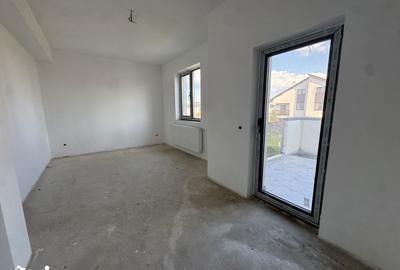 Casă cu Teren 260 Mp în Central - 16