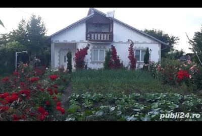 Casă cu 6 camere în Tâncăbești - 1