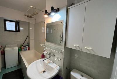 Apartament cu 3 camere decomandat în Victoriei - 3