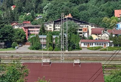 Apartament cu 3 camere decomandat în Eroilor - 3