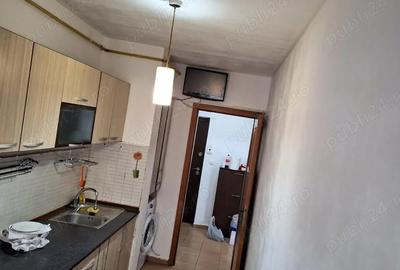 Garsonieră decomandată în Central - 3