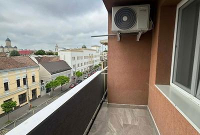 Apartament cu 3 camere decomandat în Central - 7