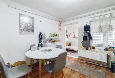 Casă individuală cu 4 camere cu Canalizare în 1 Mai - 15