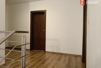 Duplex cu 5 camere cu Canalizare în Dumbrăvița - 25
