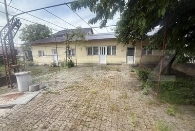 Casă cu 4 camere cu Teren 1027 Mp în Central - 11