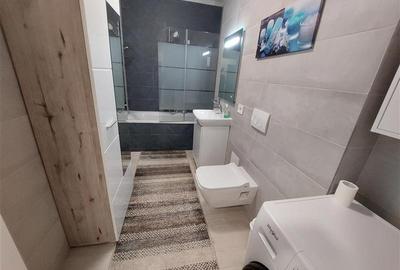 Garsonieră decomandată, mobilată în Tractorul - 12